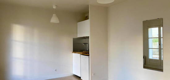 Location appartement 1 pièce 23 m²