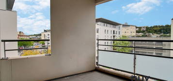 Appartement  - Balcon - Garage