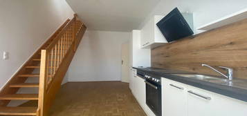 Attraktive 3-Zimmer-Dachgeschoss-Maisonette mit Schlossbergblick – Keplerstraße 83