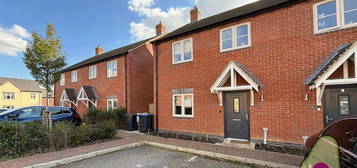 3 bed semi-detached house for sale