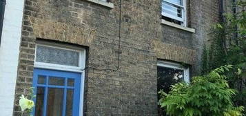 3 bedroom terraced house