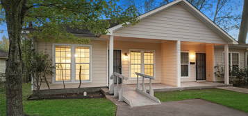 5502 Finch St Unit B, Houston, TX 77028