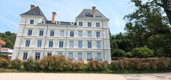 Appartement 3 pièces avec jardin et garage