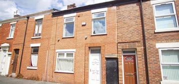 Terraced house to rent in Skeffington Road, Preston PR1