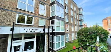 2 bed flat to rent