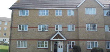 Flat to rent in Kendal, Purfleet RM19