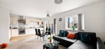 Flat for sale in Wraysbury Drive, West Drayton UB7