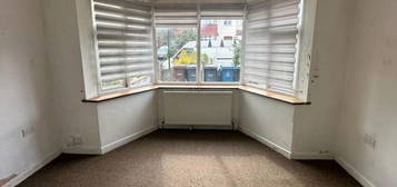 2 bedroom ground floor flat for sale