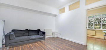 2 bed flat to rent