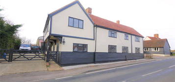 4 bed detached house to rent