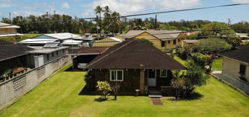 2420 Keneke St, Kilauea, HI 96754