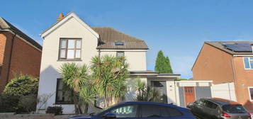 3 bedroom detached house