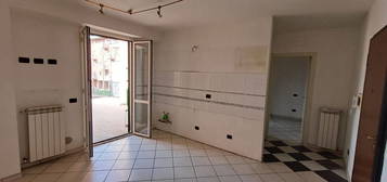 Bilocale in vendita in via della palazzina, 96