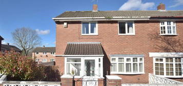 2 bed semi-detached house for sale