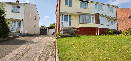 3 bed semi-detached house for sale