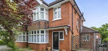 3 bedroom semi-detached house