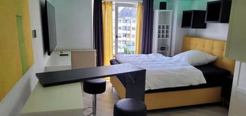 Business Class ! monthly rentable possible ! Pls aware our different rates dependingg of your stay !