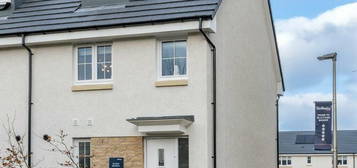 3 bed town house for sale