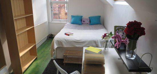 Shared accommodation to rent in George Road, Nottingham, Nottinghamshire NG2