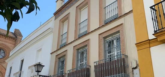 Alquiler de Piso en plaza de las Mercedarias