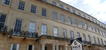 Flat to rent in Lansdown Crescent, Cheltenham GL50