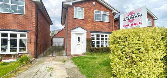 3 bed detached house for sale