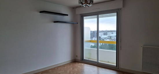 Appartement  à louer, 2 pièces, 1 chambre, 46 m²