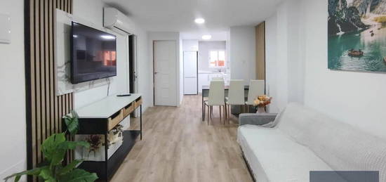 Apartamento de alquiler en Berenguel, Plaza de Toros - Santa Rita