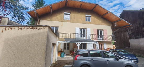 Grande maison 7 pièces 161 m2