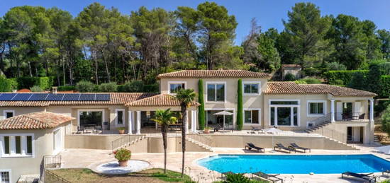 Villa 3 étages  à vendre, 12 pièces, 7 chambres, 607 m²