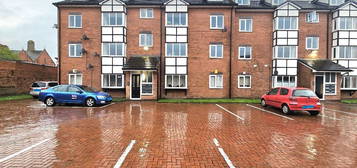 Flat to rent in Langdale Avenue, Levenshulme, Manchester M19