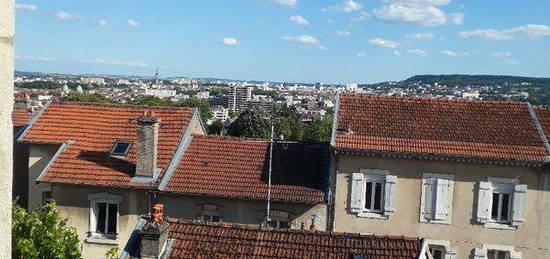 Confortable meublé 20m2 T1bis école de Condé/lycée Georges de la tour/fac de lettres