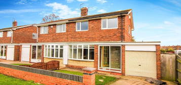 3 bed semi-detached house for sale