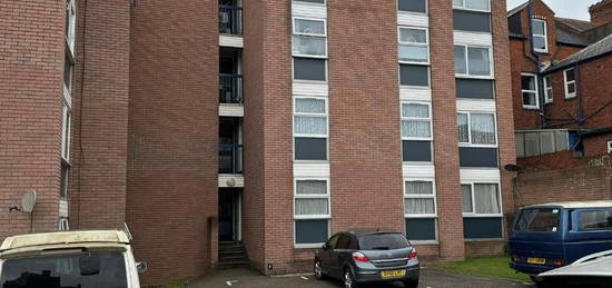 Flat to rent in Watermore Court, Pinhoe Road, Exeter EX4