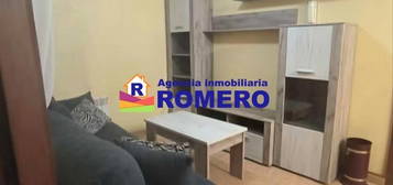 Apartamento de alquiler en Praza de Galicia, Ensanche - Sar