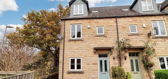 Town house for sale in Amy Busfield Green, Ilkley LS29