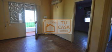 Piso en venta en calle Sargento Serrano Leite, 2