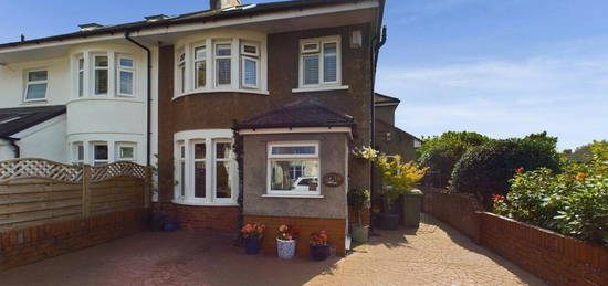 4 bedroom semi-detached house for sale