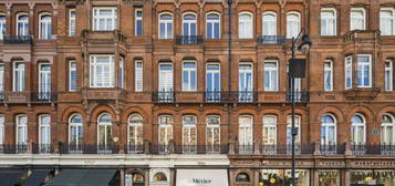 Flat for sale in South Audley Street, London W1K