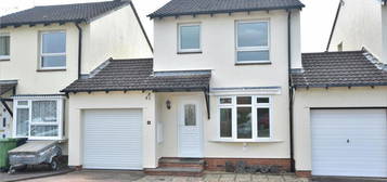 3 bedroom link detached house