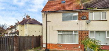 2 bedroom semi-detached house for sale