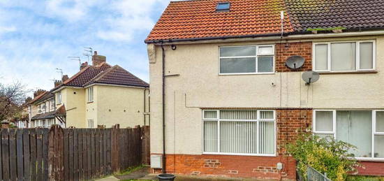 2 bedroom semi-detached house for sale