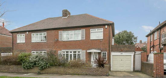 3 bedroom semi-detached house