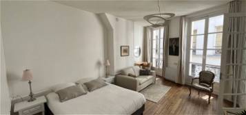Appartement meublé  à louer, 4 pièces, 3 chambres, 85 m²