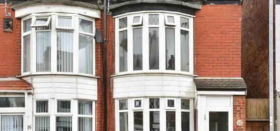 End terrace house to rent in Jesmond Gardens, Hull HU9