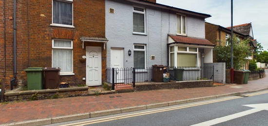 2 bedroom terraced house to rent