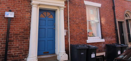 Flat to rent in Avenham Road, Preston PR1