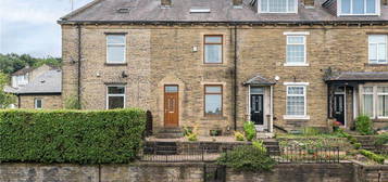 4 bed terraced house for sale