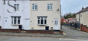 4 bed end terrace house to rent