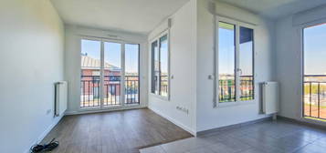 Appartement  à louer, 2 pièces, 1 chambre, 41 m²